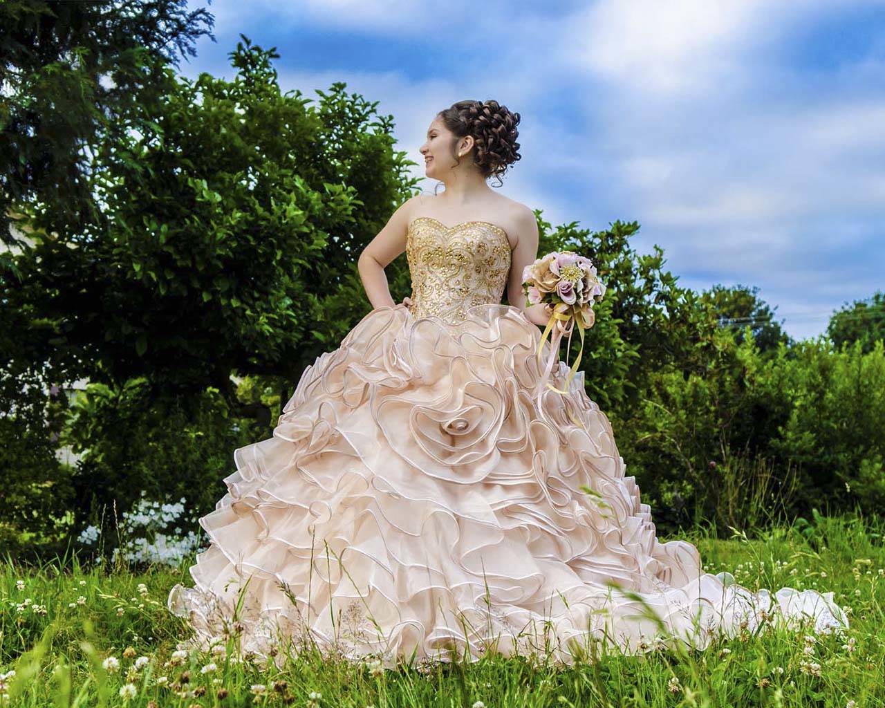 Quinceañera: Jennifer Vigil