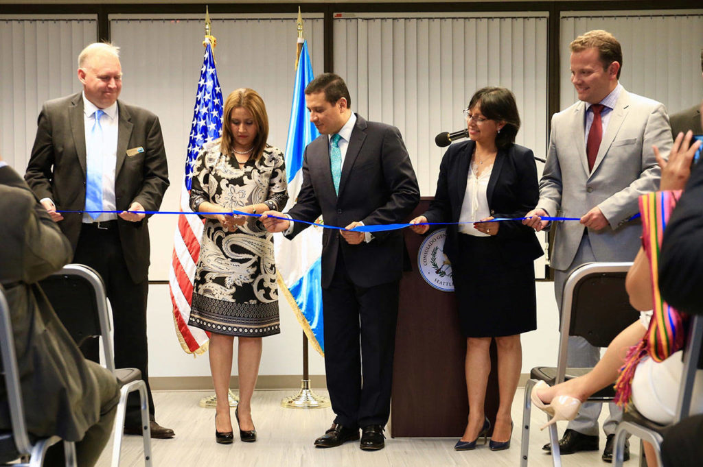 Guatemala Inaugura Consulado En La Ciudad De SeaTac La Raza Del Noroeste   8043172 Web1 0811 P1 M 1024x681 