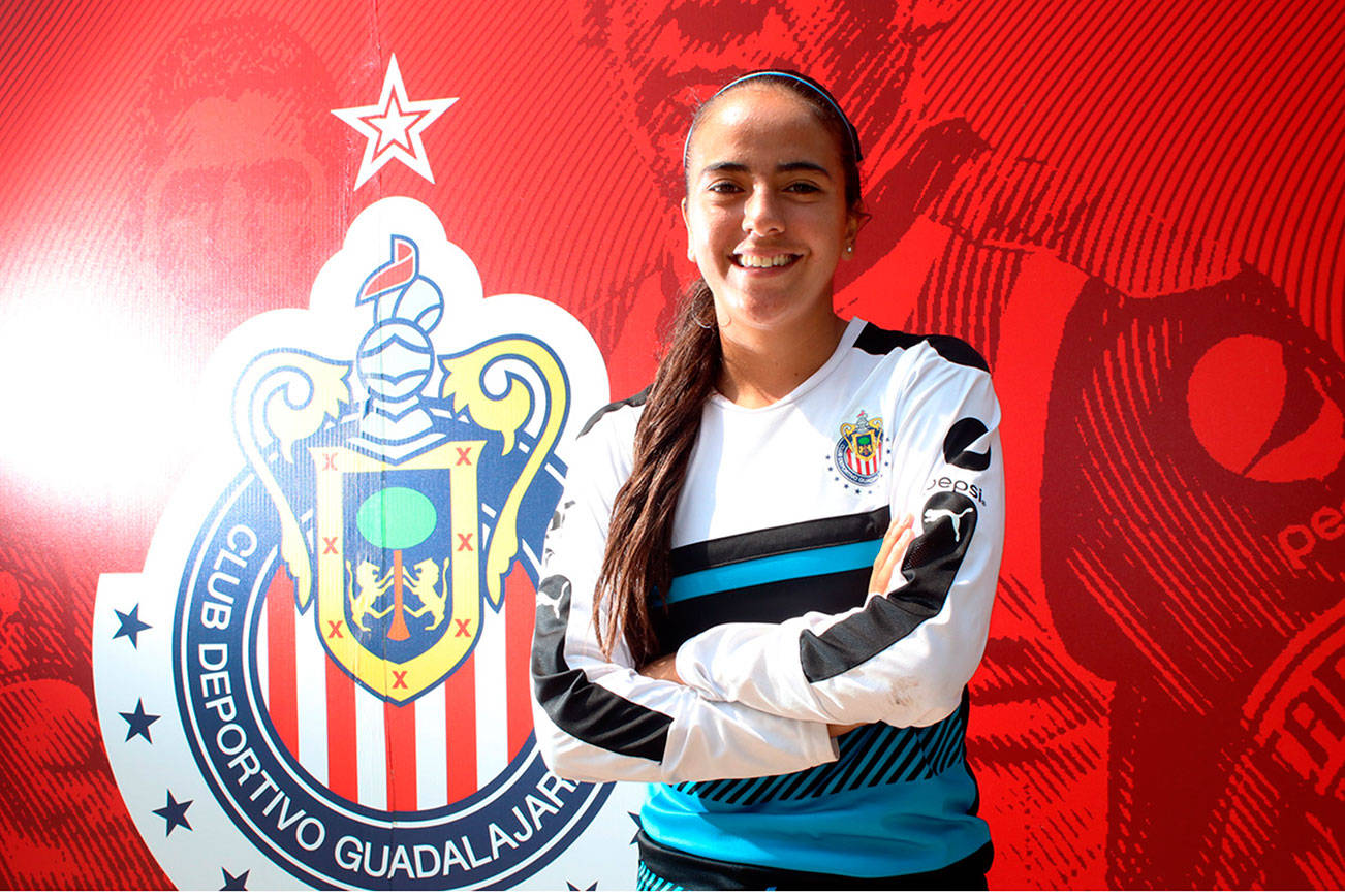 Avanzan Chivas y habrá Clásico femenil