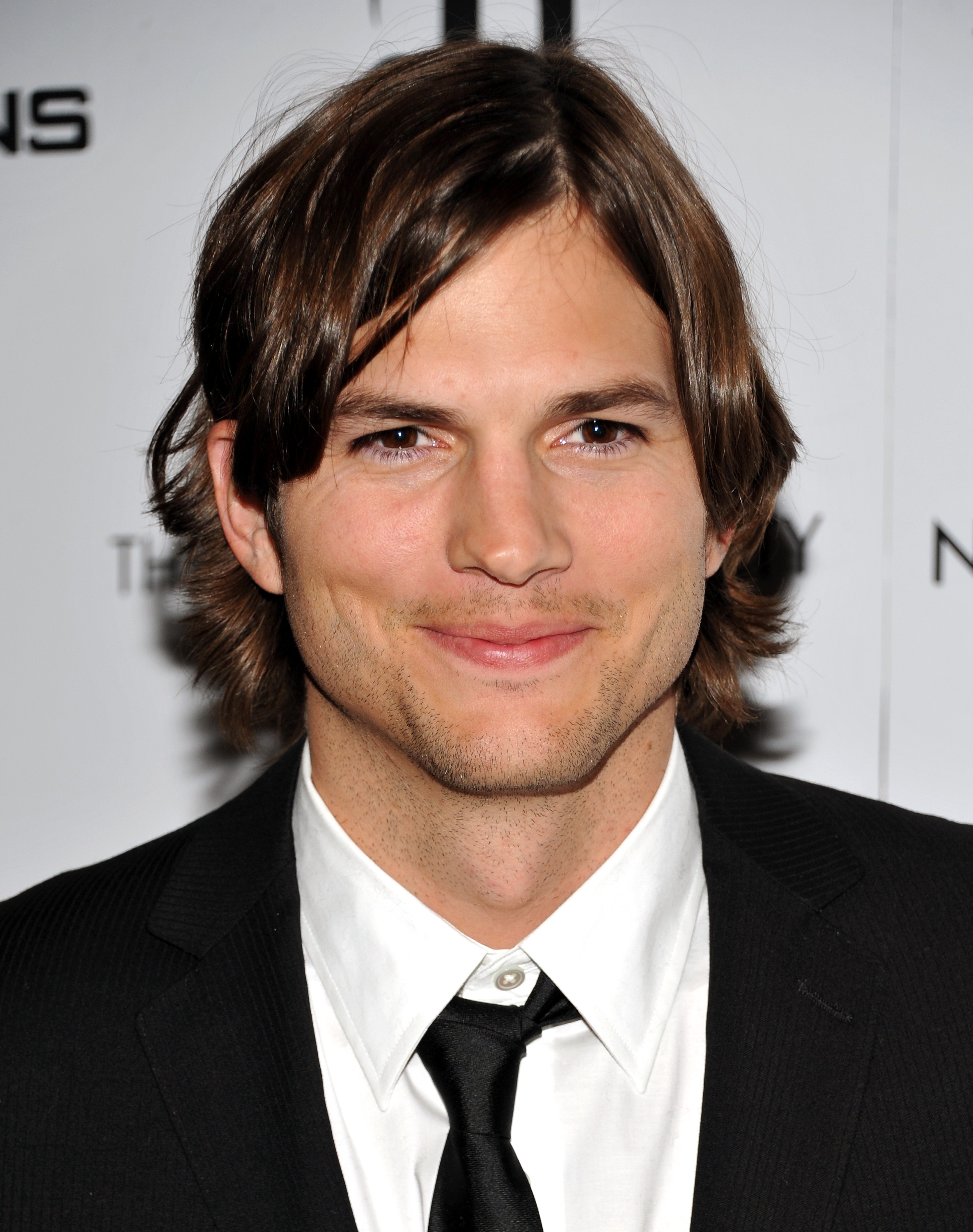 ¿Podrá mantener Kutcher el éxito de "Two and a Half Men"?