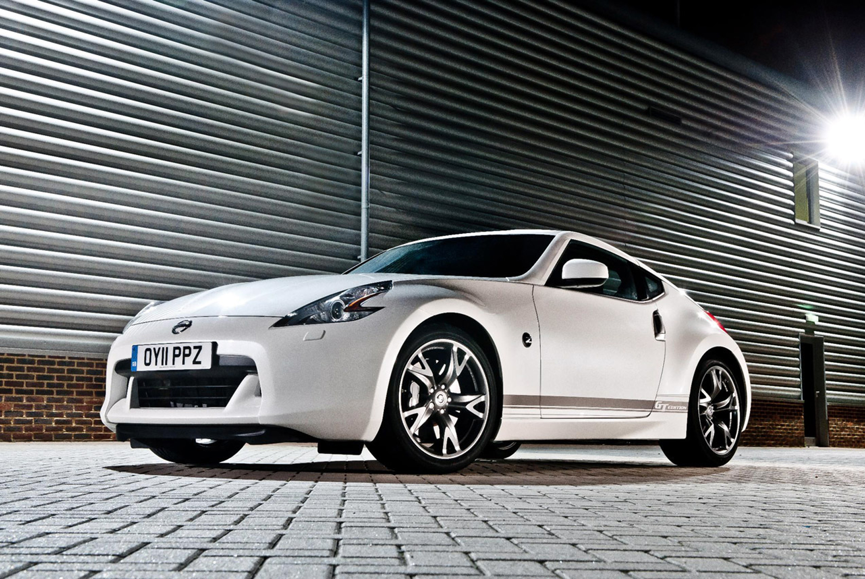 Celebra Nissan con 370Z GT