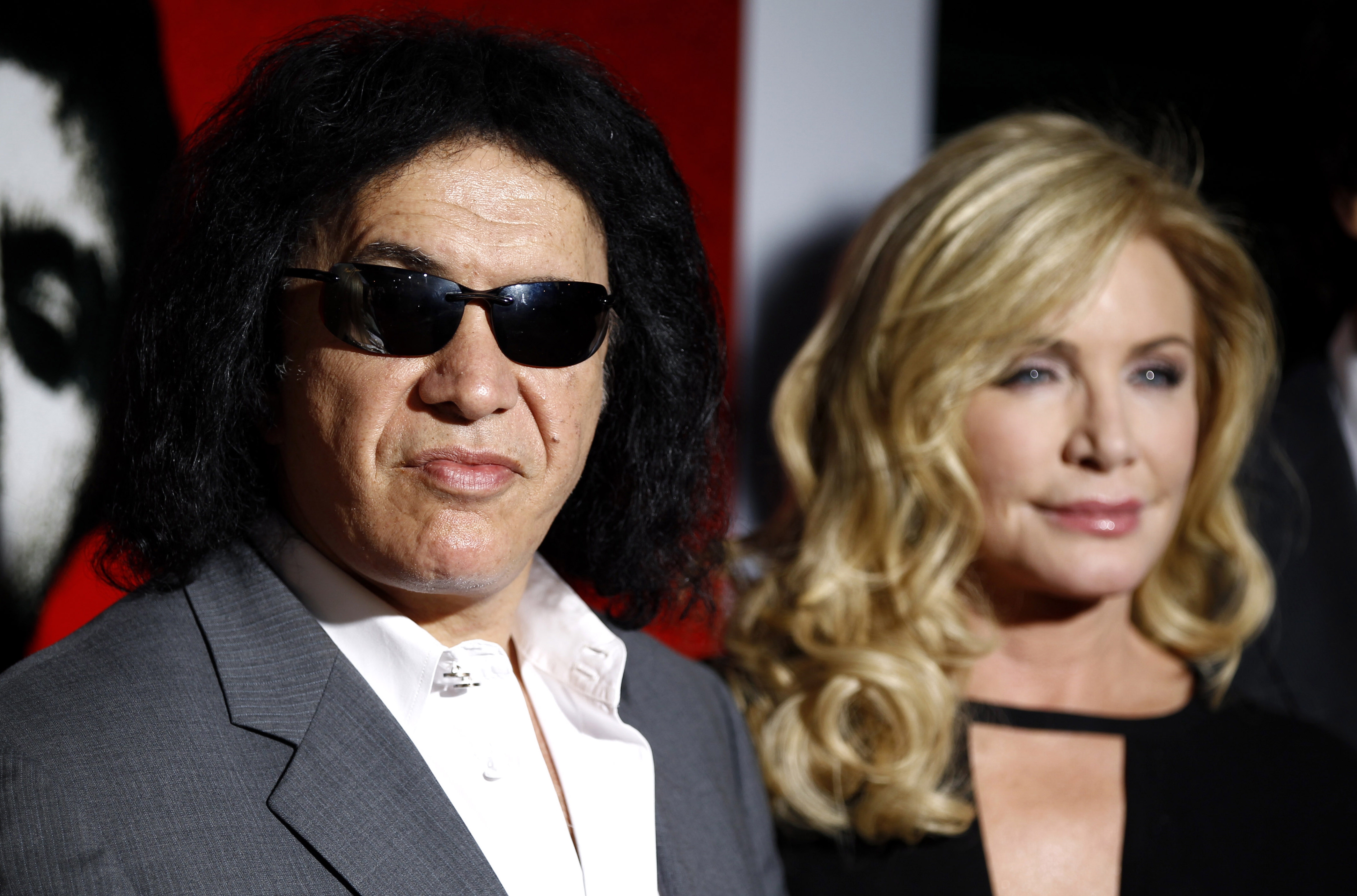 Gene Simmons se casa con la actriz Shannon Tweed