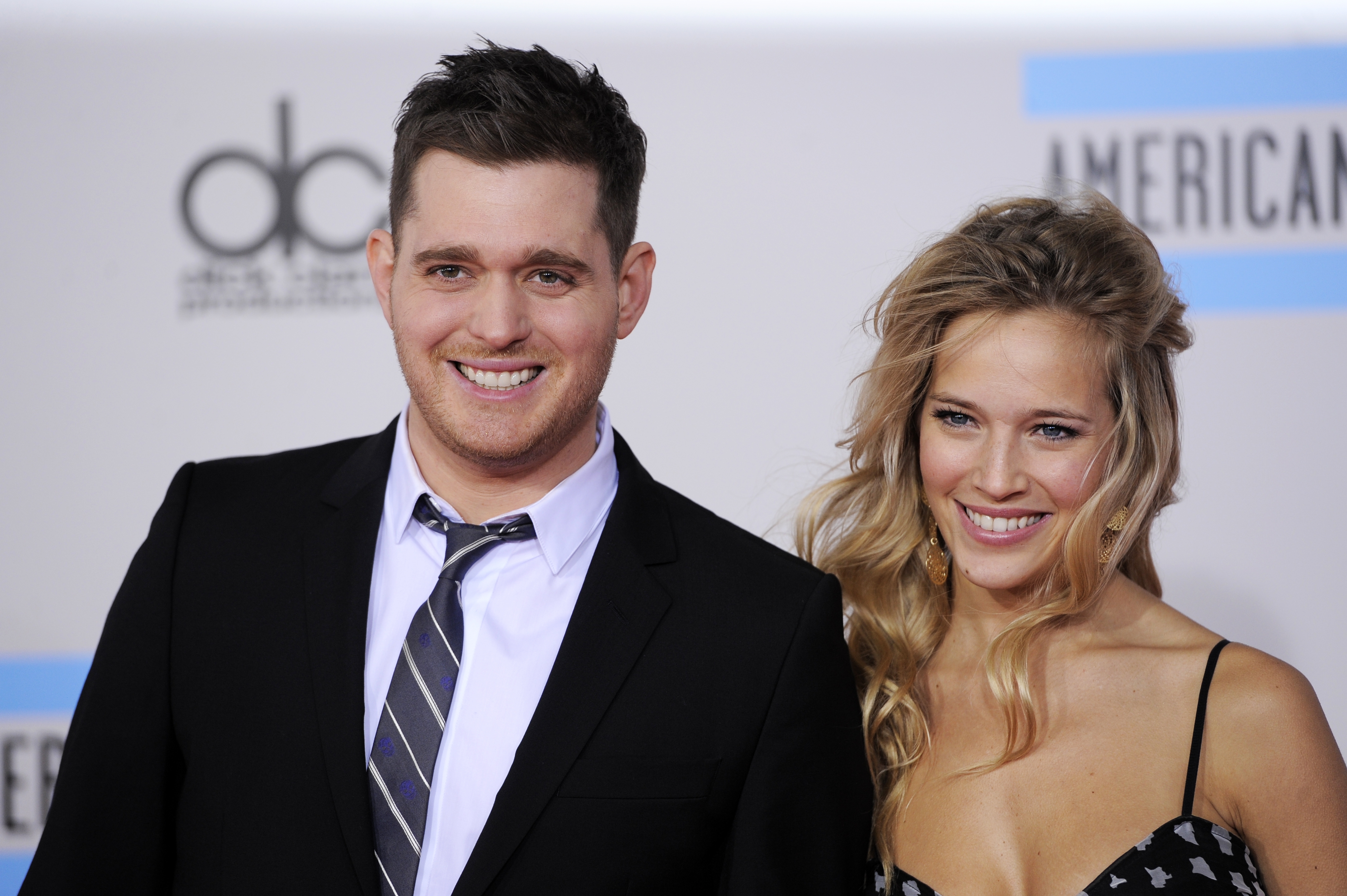 Lopilato y Bublé esperan su primer hijo