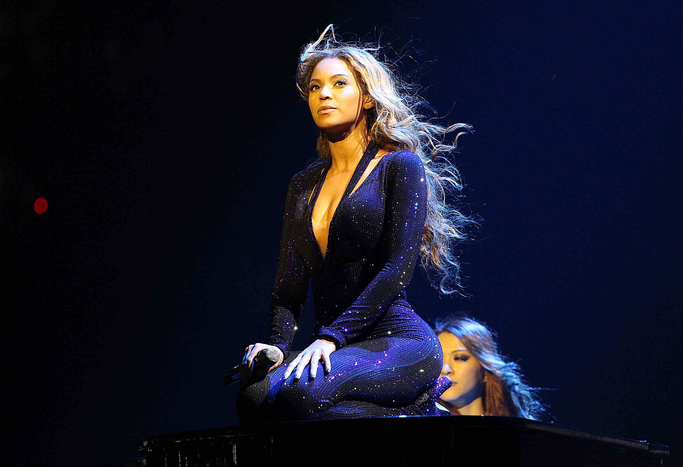 Manosean a Beyoncé en concierto