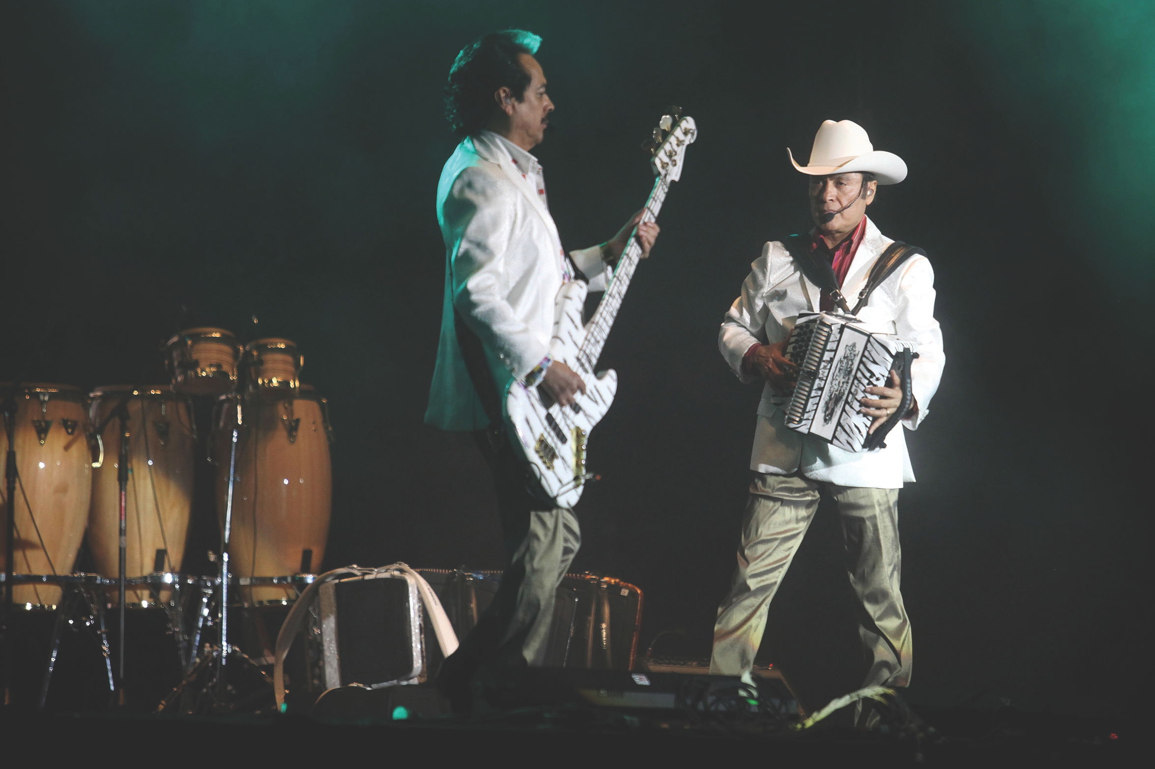 Tigres del Norte en concierto por ley migratoria