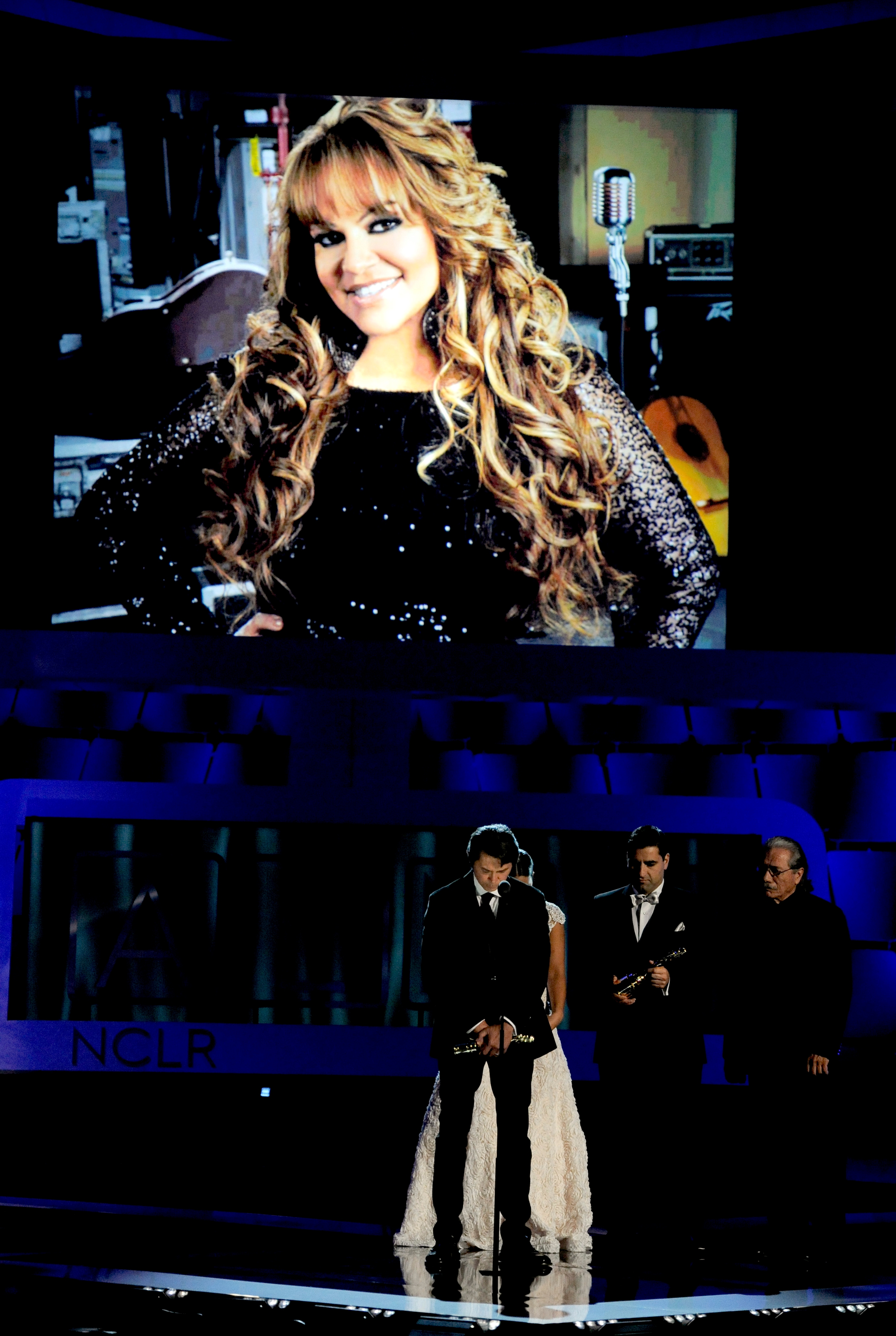 Jenni Rivera se impone en premios Billboard