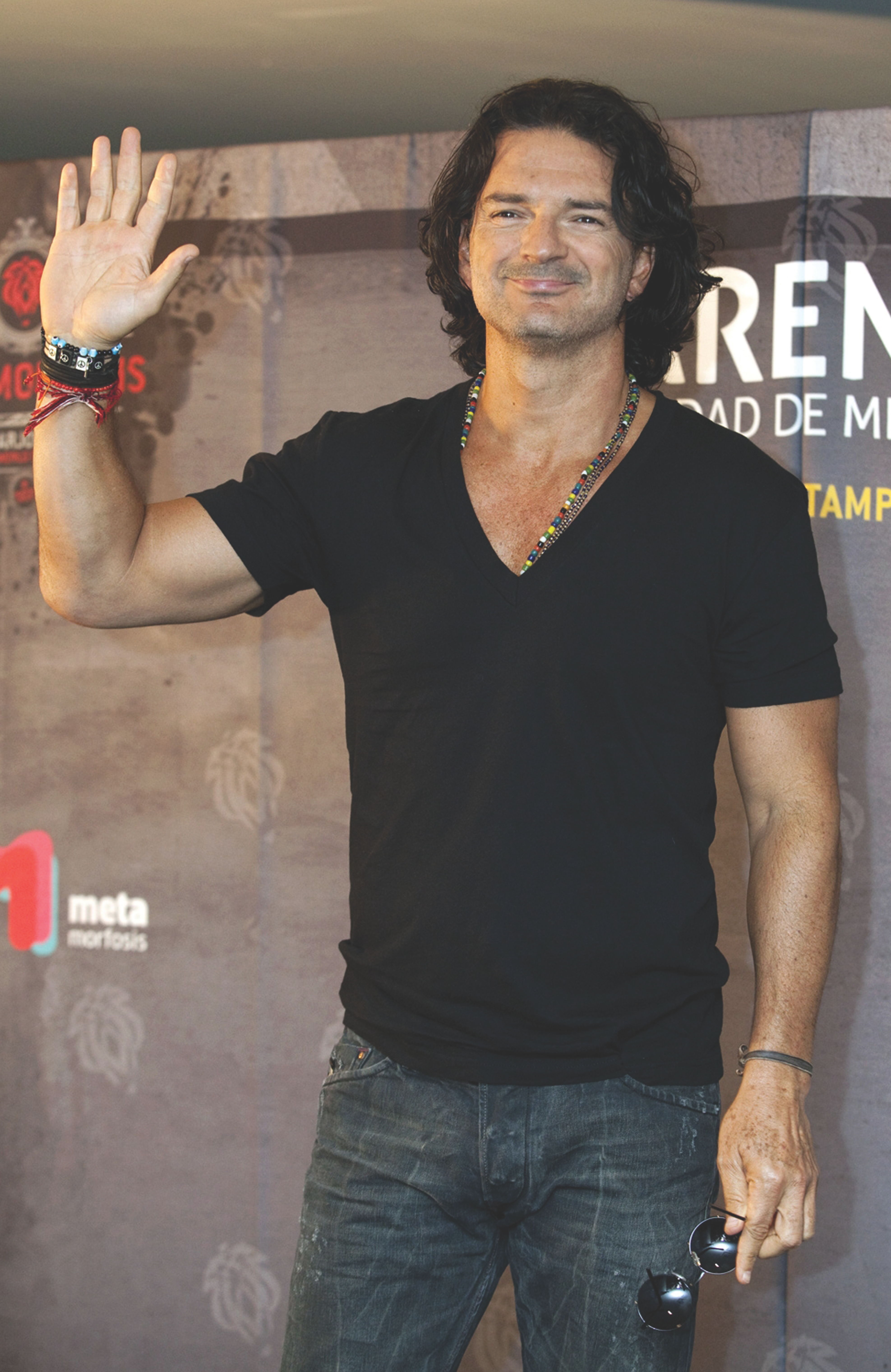 Arjona se despide de su difunta madre