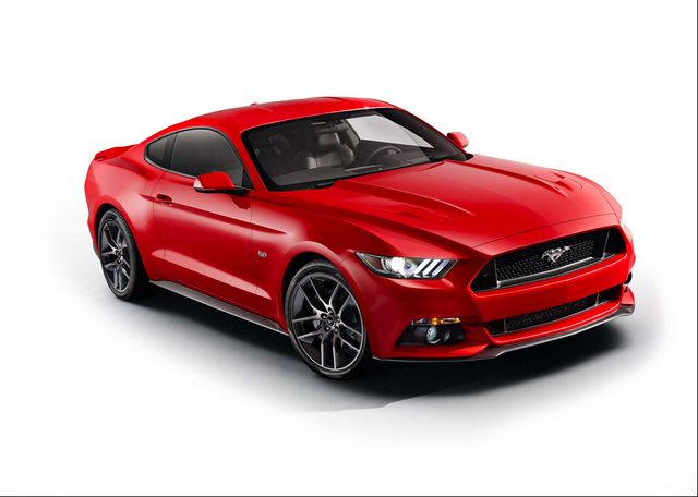 'Por favor, uñas rojo Mustang'