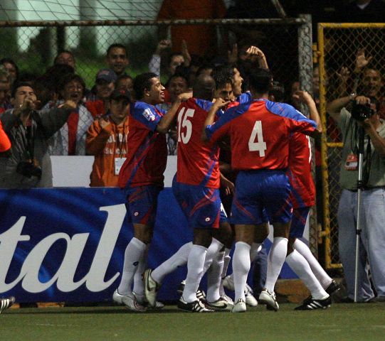 costa rica golea a estados unidos