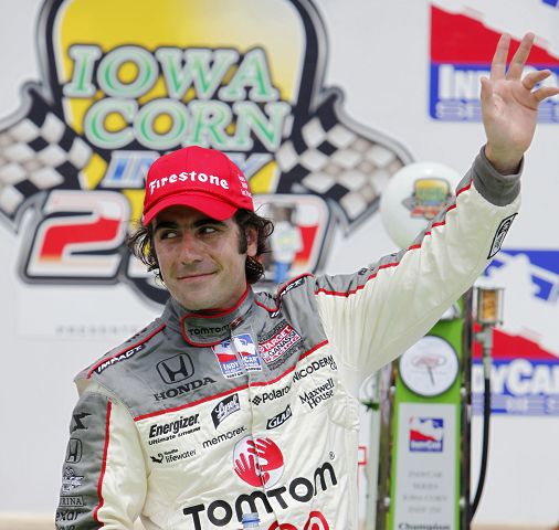 Franchitti gana carrera en Iowa