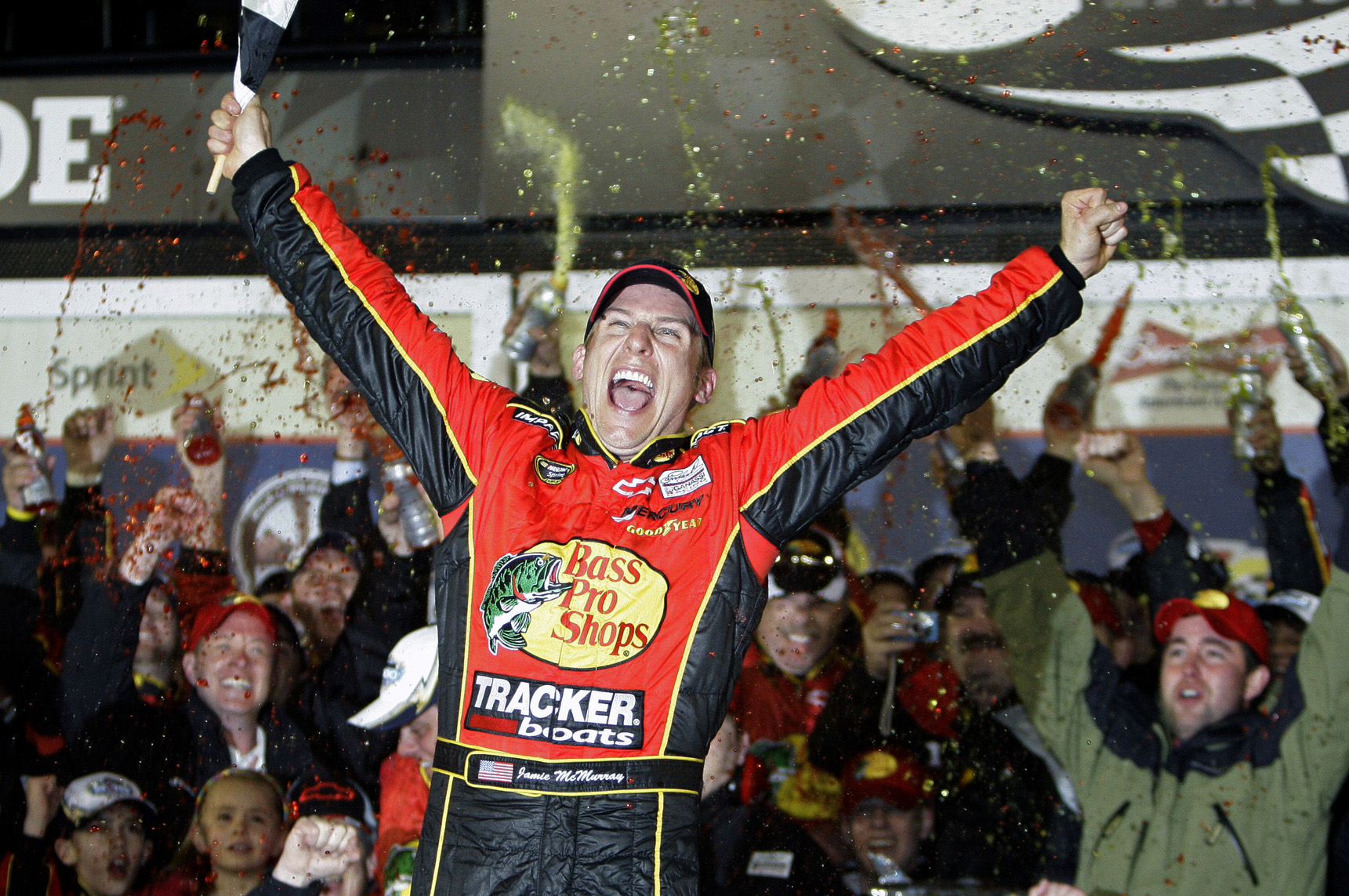 McMurray contiene a Earnhardt