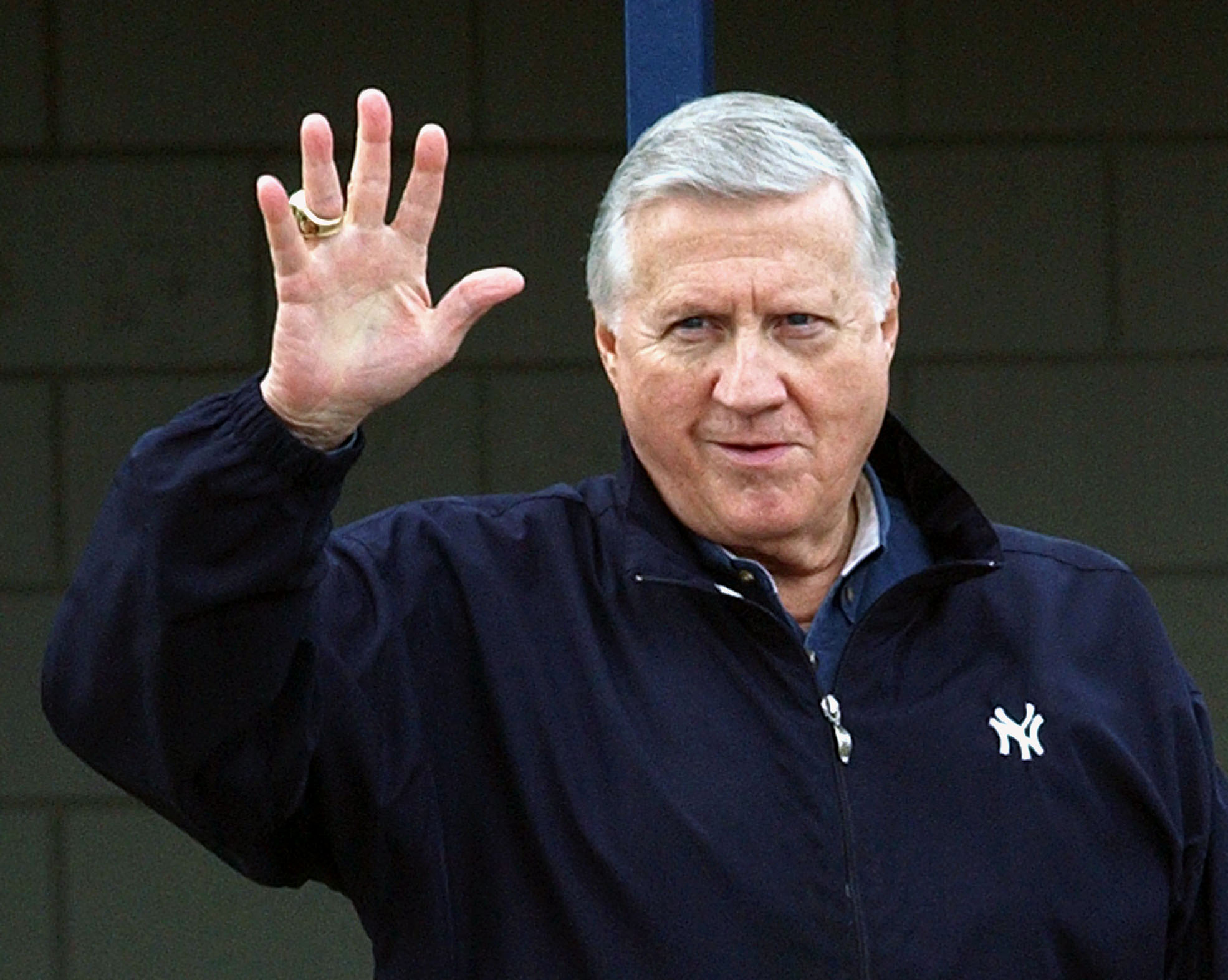 Muere George Steinbrenner, dueño de los Yanquis