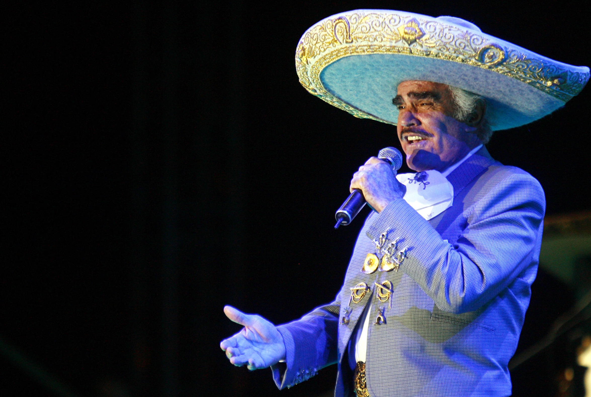 Vicente Fernández inicia en octubre gira por EEUU