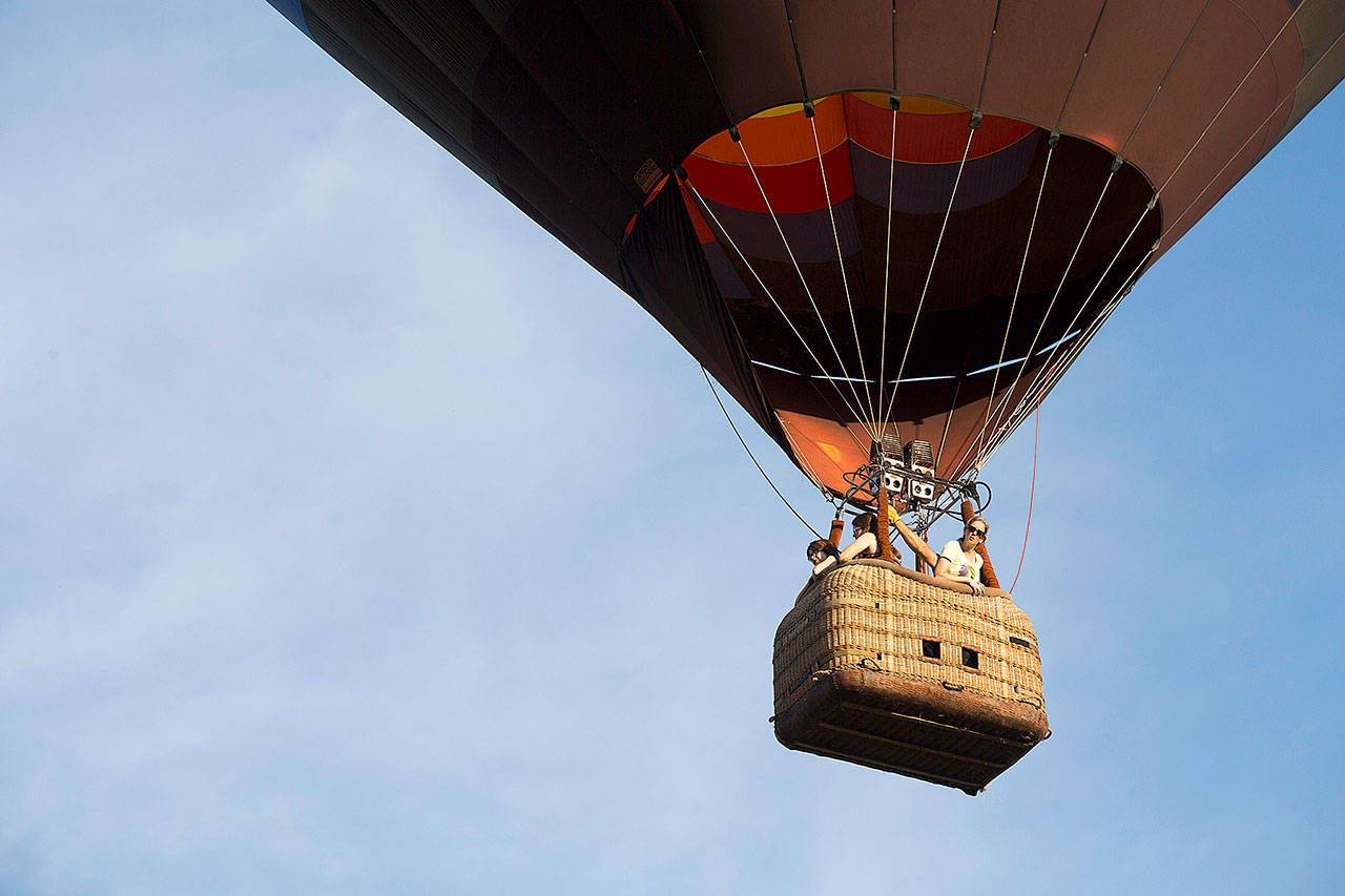 Volando sobre Snohomish a 2.200 pies en globos aerostáticos